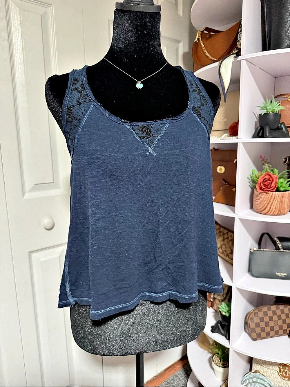 Abercrombie & Fitch Lace Trim Racerback Tank in Blue Like New - Picture 2 of 5